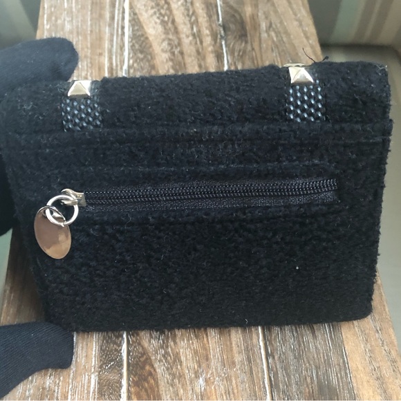 Vintage Claire’s Rockstud Embellished Black Trifold Wallet with Bear - Picture 3 of 13